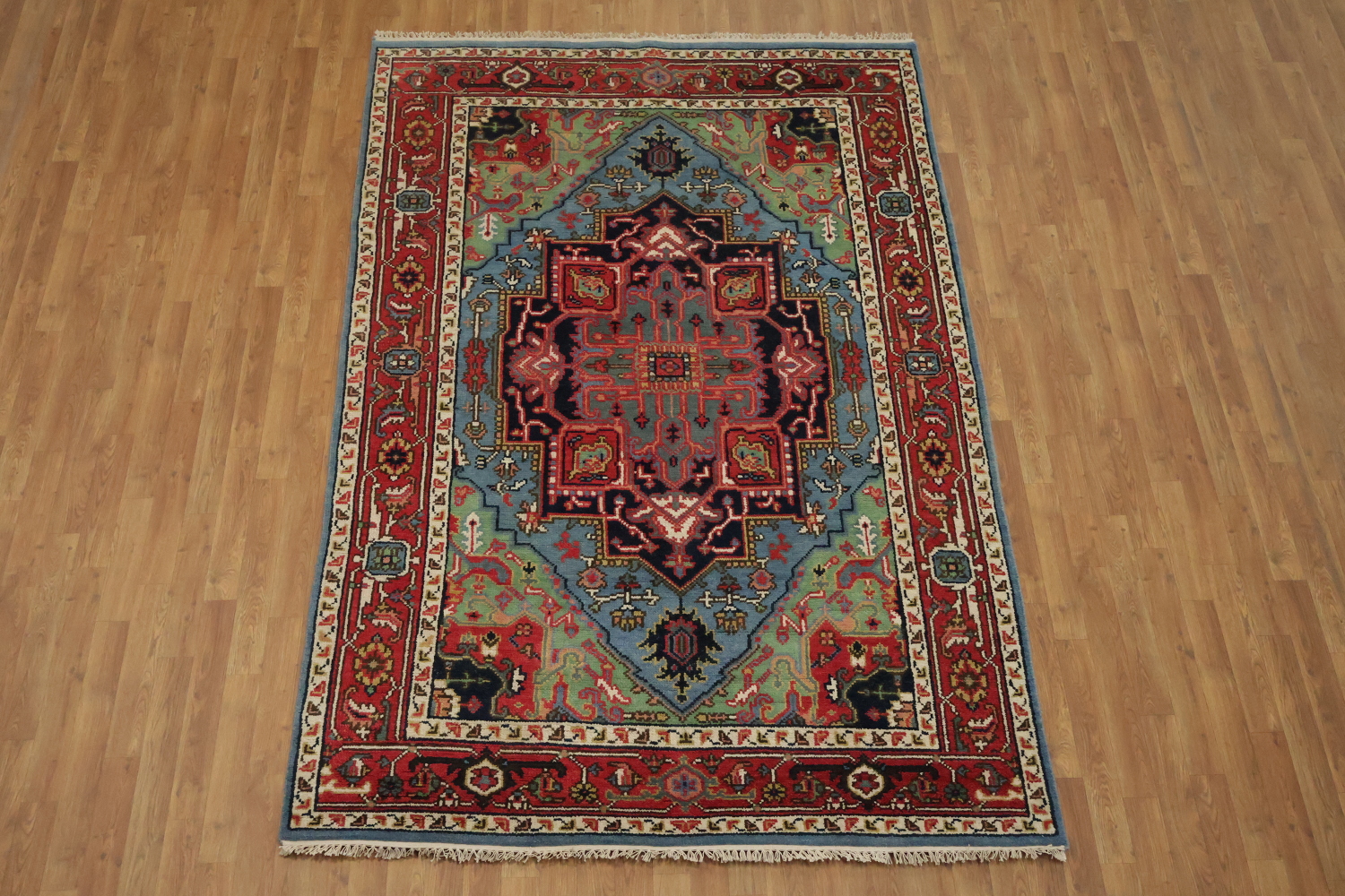 Traditional Light Blue and Pink Hand-Knotted Wool Rug 6'x9'