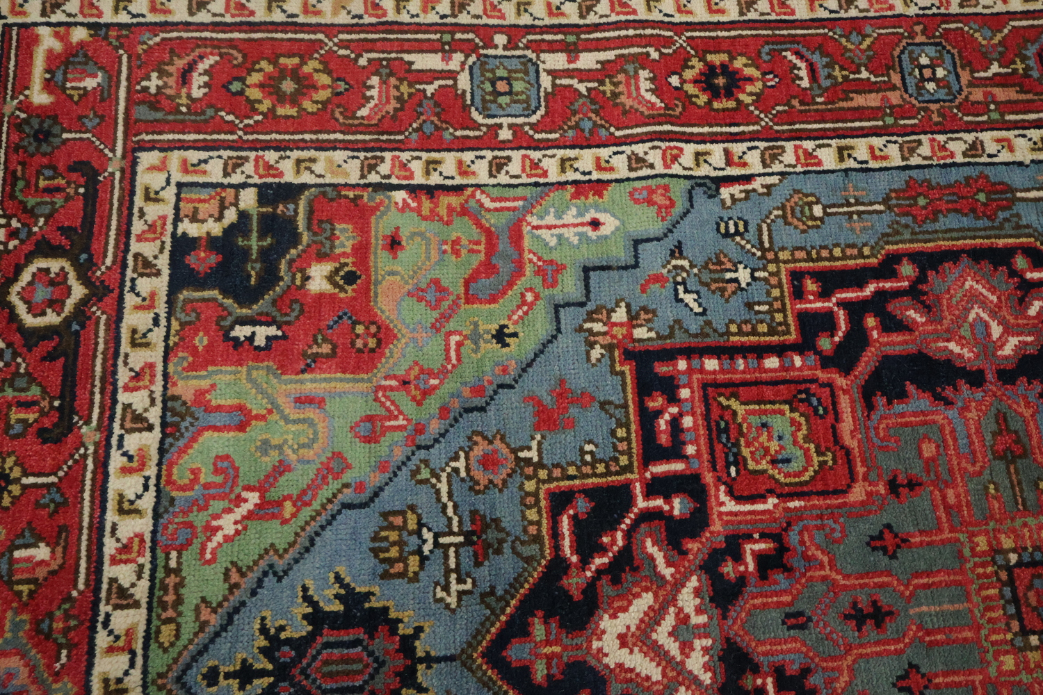 Traditional Light Blue and Pink Hand-Knotted Wool Rug 6'x9'