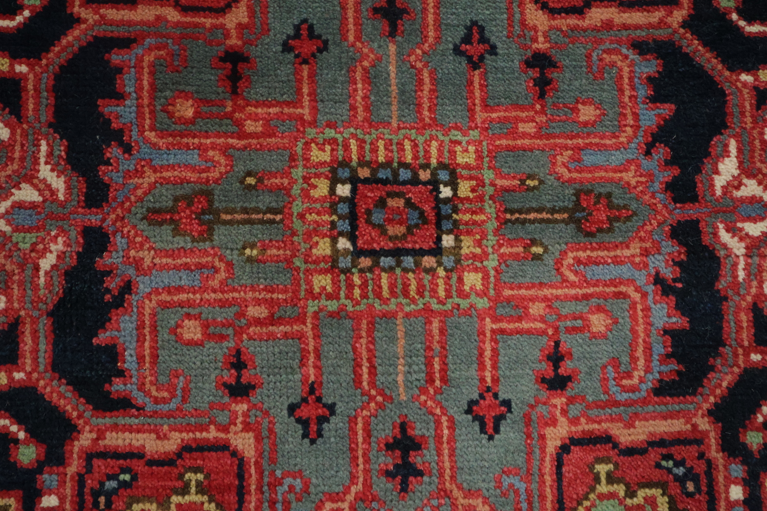 Traditional Light Blue and Pink Hand-Knotted Wool Rug 6'x9'
