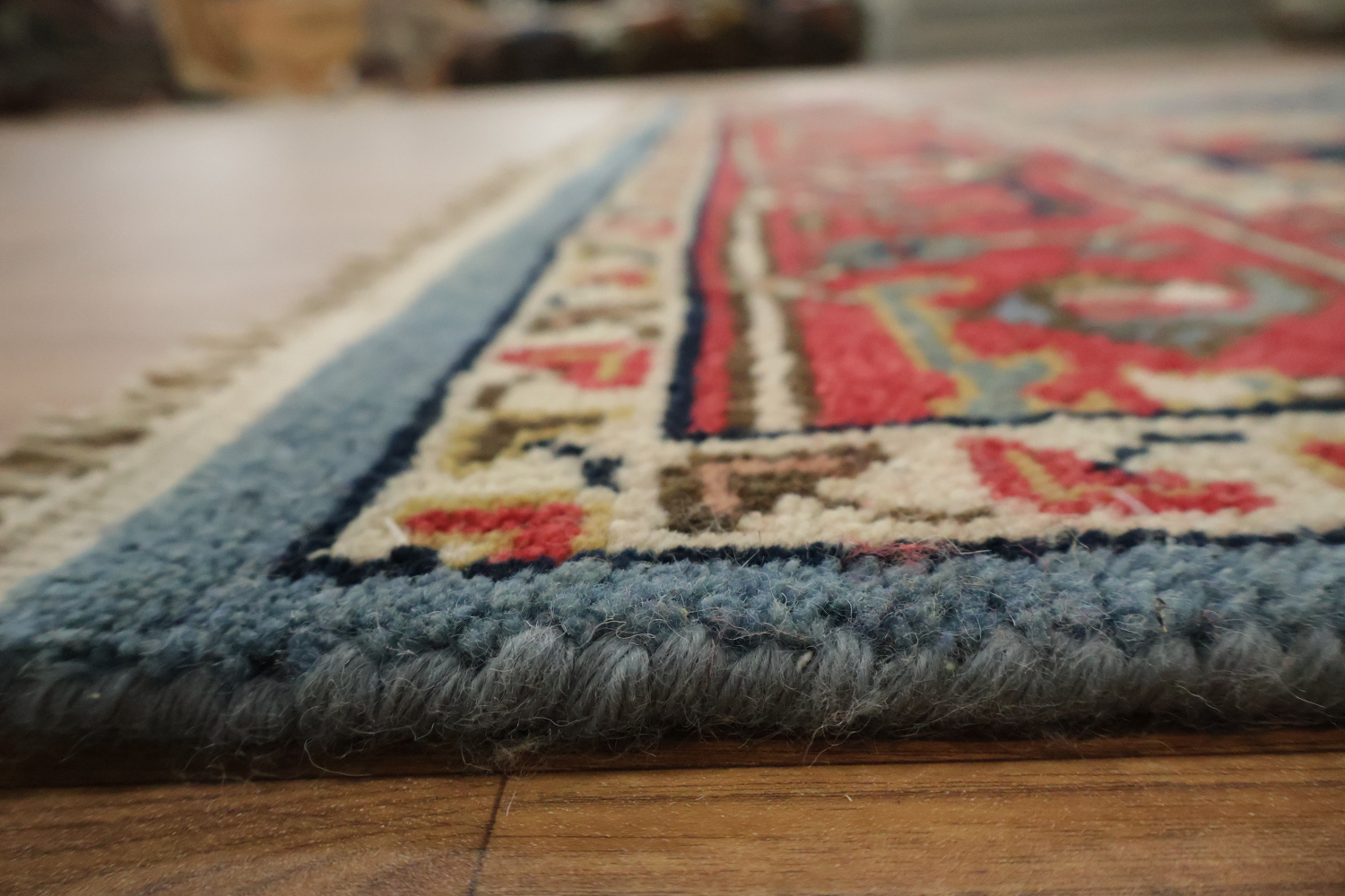 Traditional Light Blue and Pink Hand-Knotted Wool Rug 6'x9'