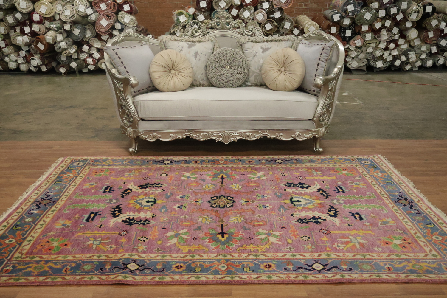 6'x9' Purple Vintage-Inspired Floral Rug for Elegant Spaces