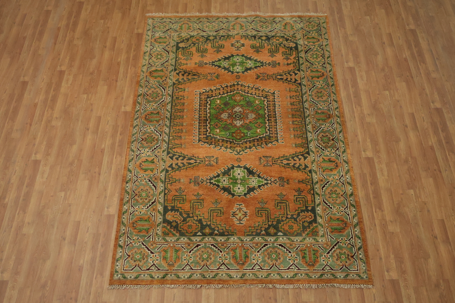 Elegant Orange and Green Viss Rug with Intricate Pattern Design 6'x9'