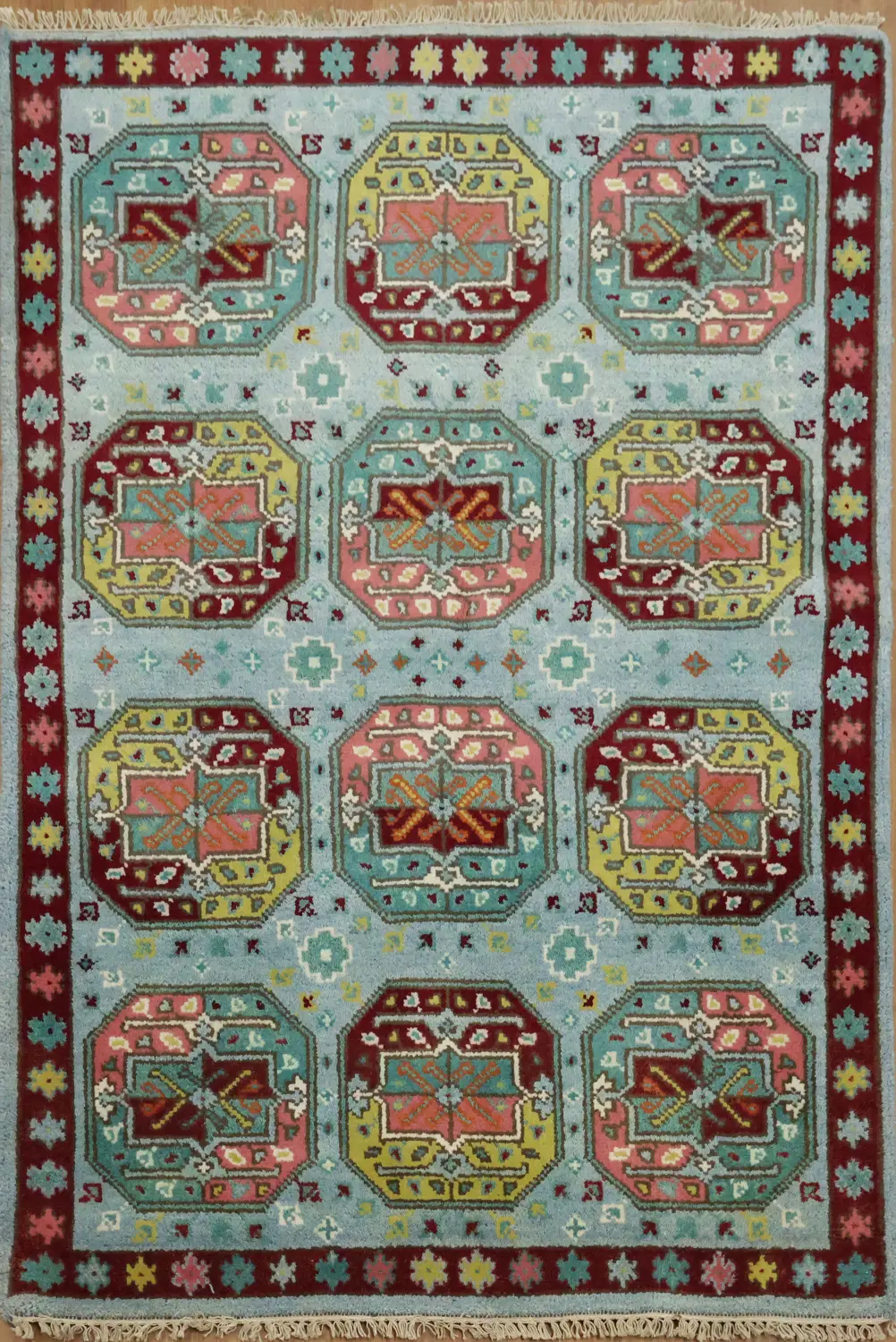 Vibrant Geometric Design Oriental Rug 4x6