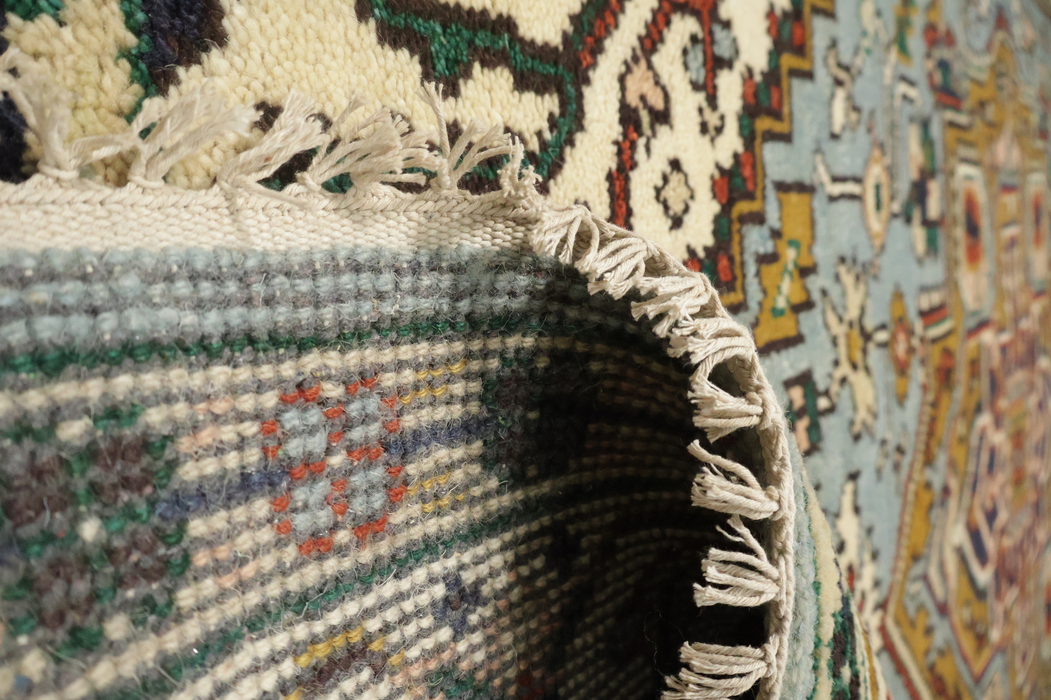 Luxurious Traditional Persian Style Rug Hand-Knotted Wool 6'x9'
