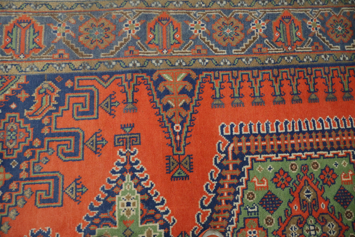 Vibrant Geometric Pattern Orange and Green Viss Area Rug 6x9 ft