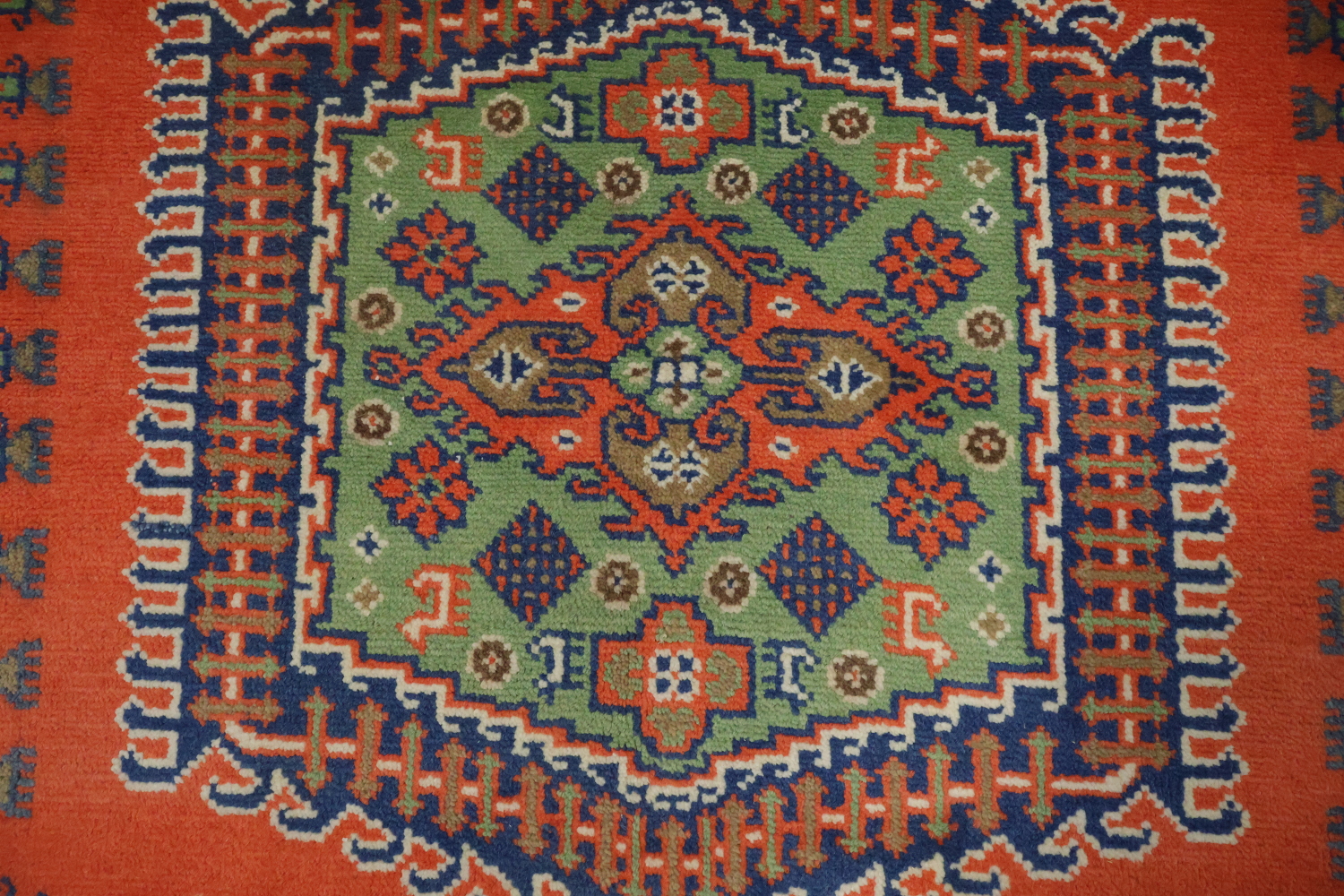 Vibrant Geometric Pattern Orange and Green Viss Area Rug 6x9 ft