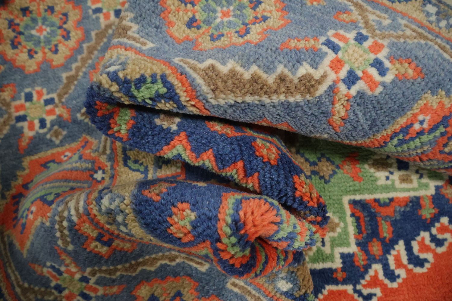 Vibrant Geometric Pattern Orange and Green Viss Area Rug 6x9 ft