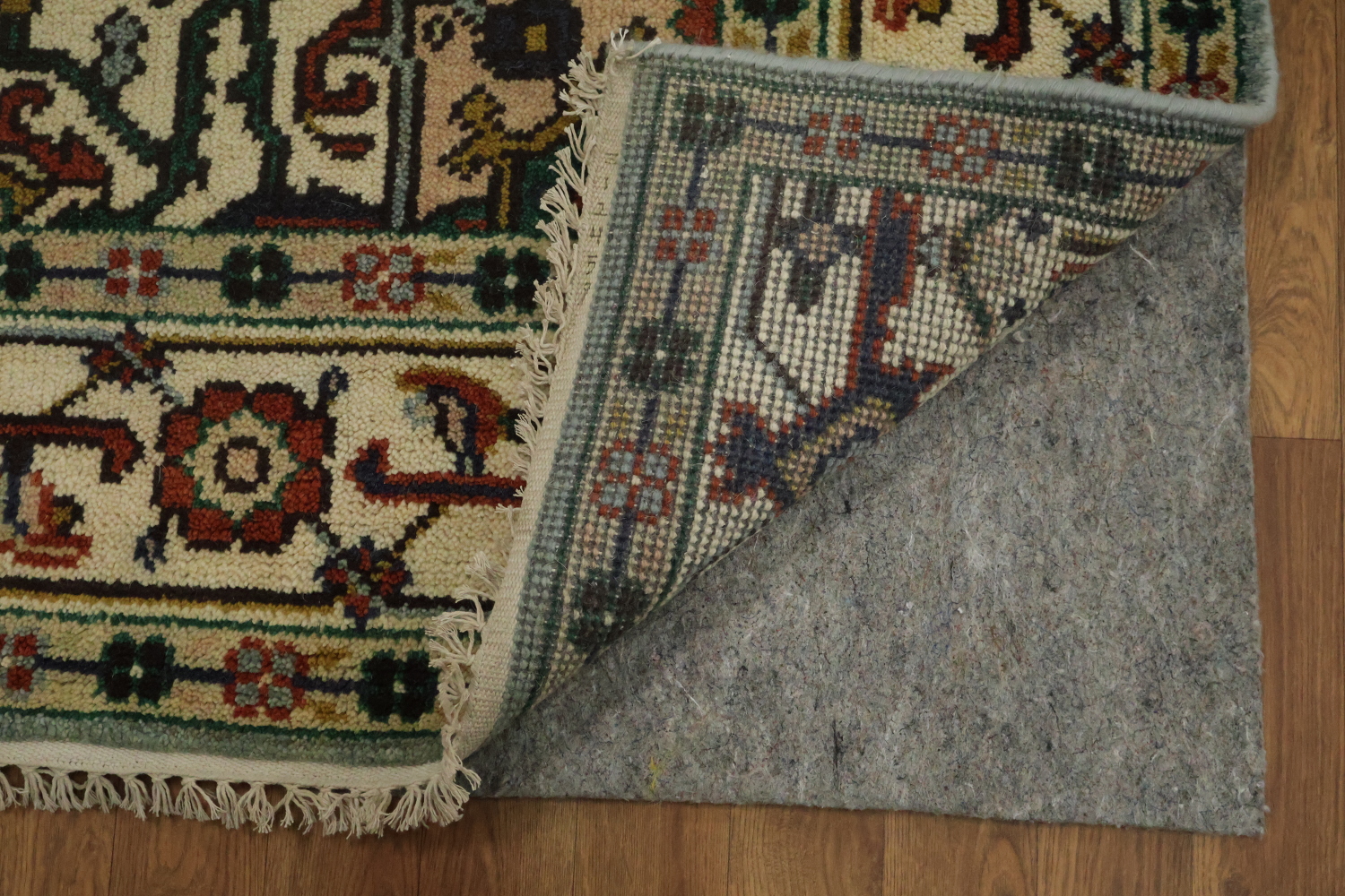 Light Blue Heriz Medallion Rug with Intricate Geometric Patterns 6'x9'
