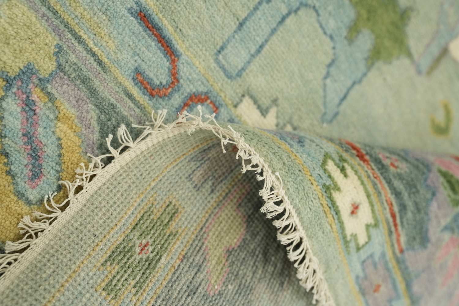 Tranquil Pastel Rug with Intricate Ornamental Design 9'x12'