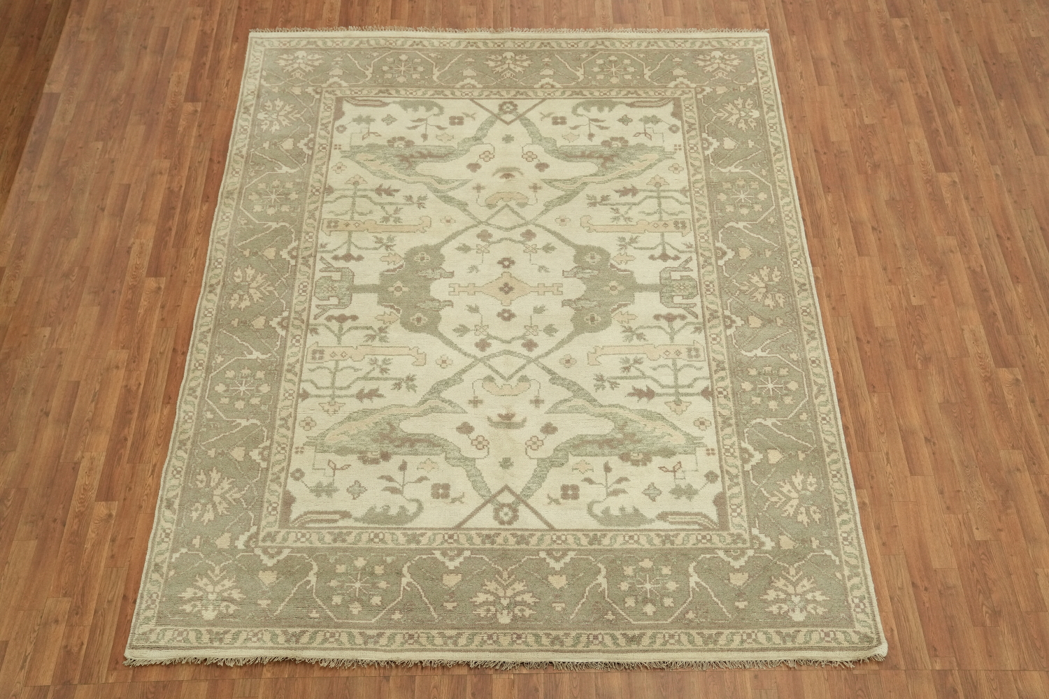 Classic Beige Toned Oushak Indian Wool Rug 8x10