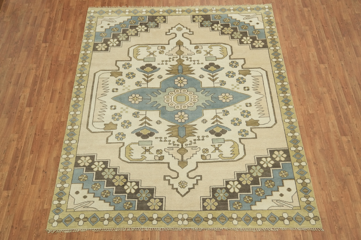 Traditional Beige and Blue Oushak Hand Made Area Rug 8x10