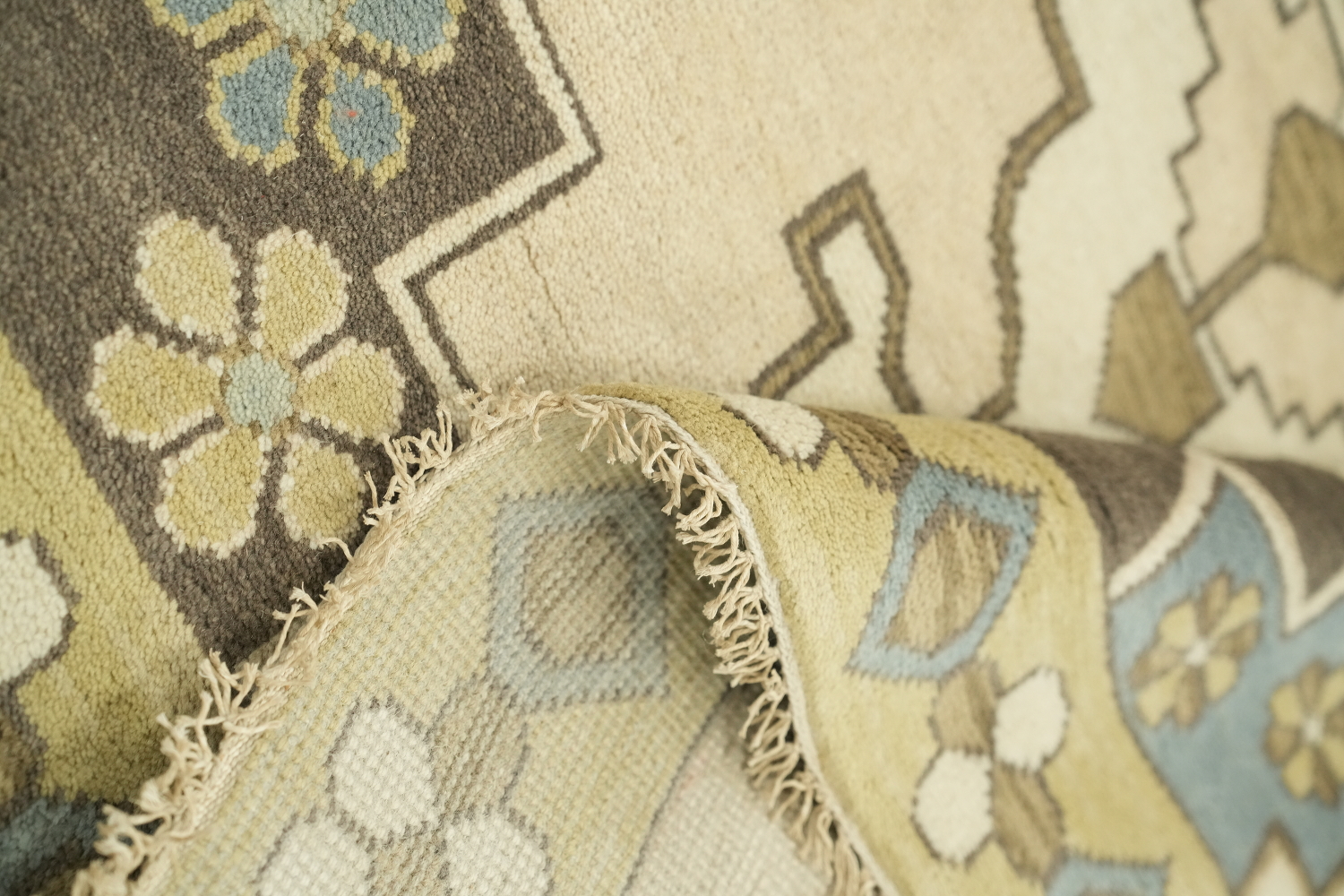 Traditional Beige and Blue Oushak Hand Made Area Rug 8x10
