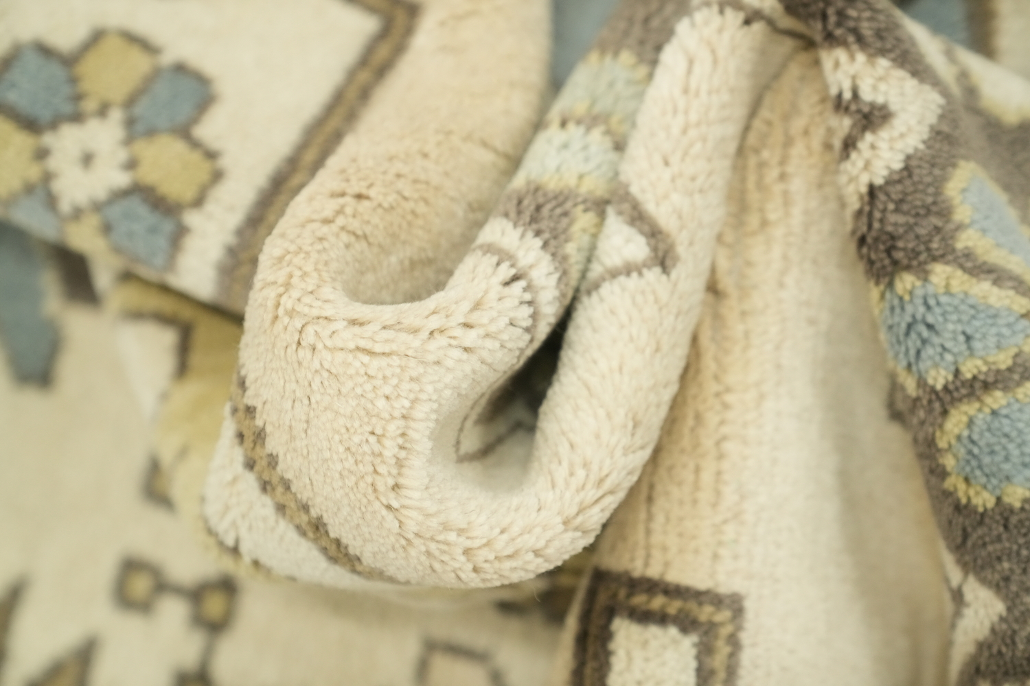 Traditional Beige and Blue Oushak Hand Made Area Rug 8x10