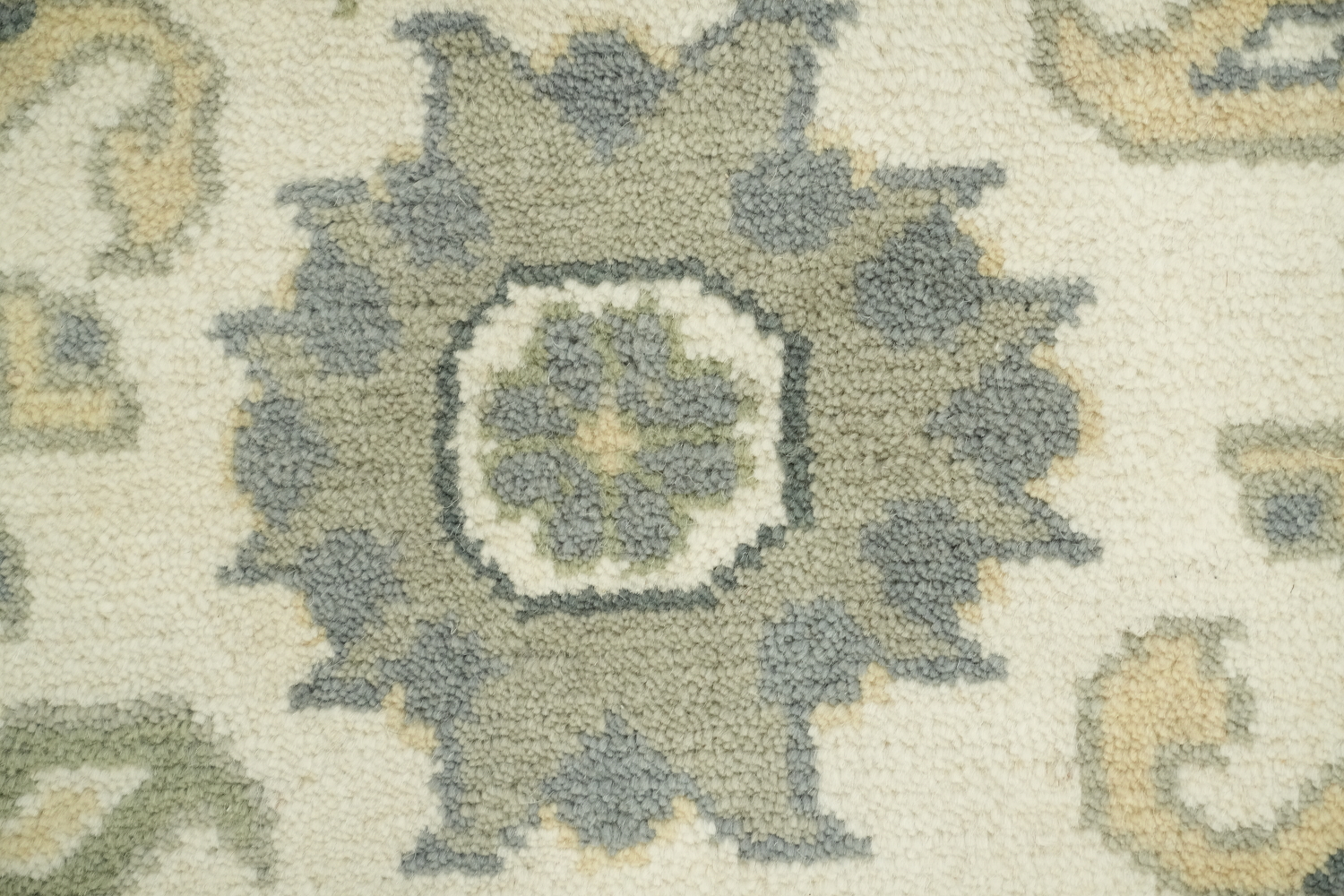 All-Over Oushak Grey Toned Rug Perfect for Living Rooms 9'x12'