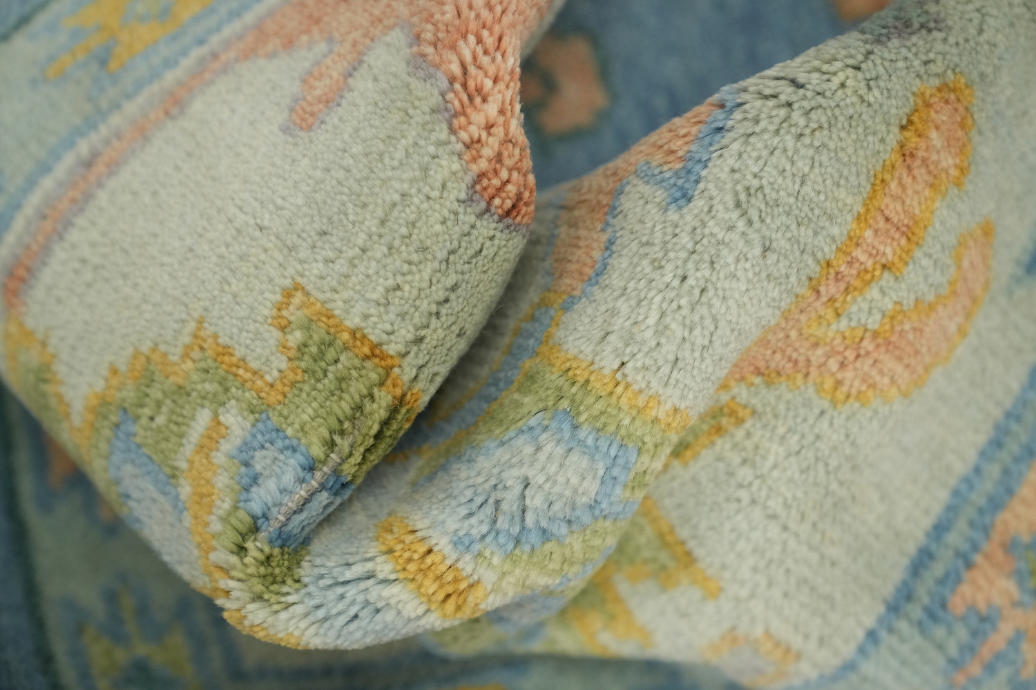 Luxury Handmade Oushak Rug Featuring Soft Blue and Delicate Hues 8'x10'