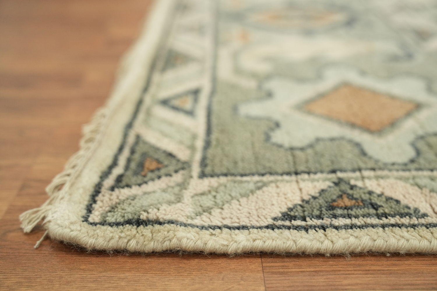 Traditional Ivory and Green Oushak Hand Made Area Rug 9x12