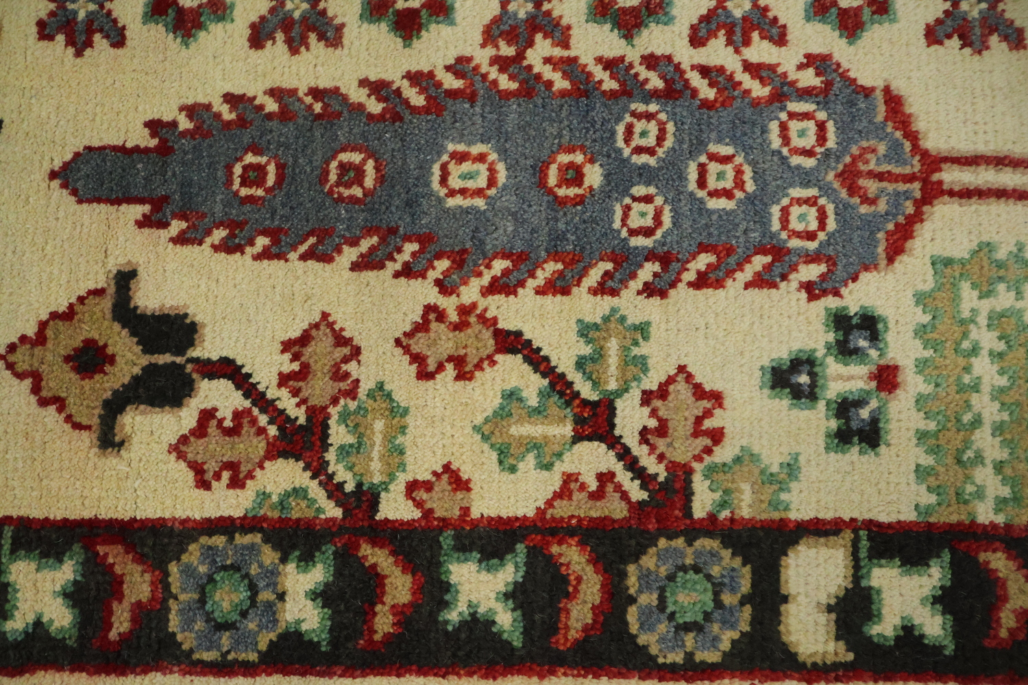Intricate Tree Designs on a Rustic Decorative Rug 8'x10'