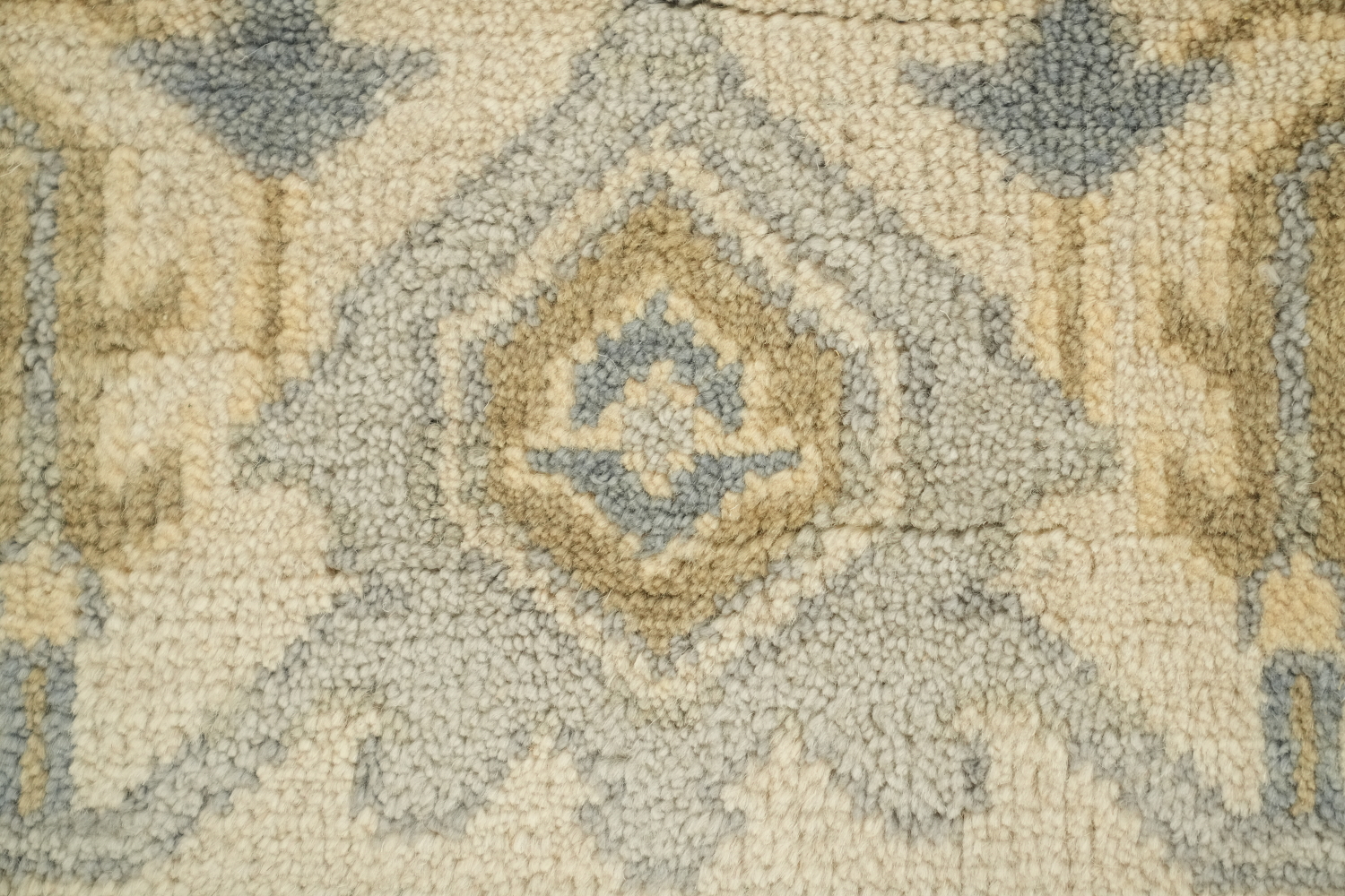 Charming Oushak Wool Area Rug in Soft Hues of Blue and Ivory 8'x10'