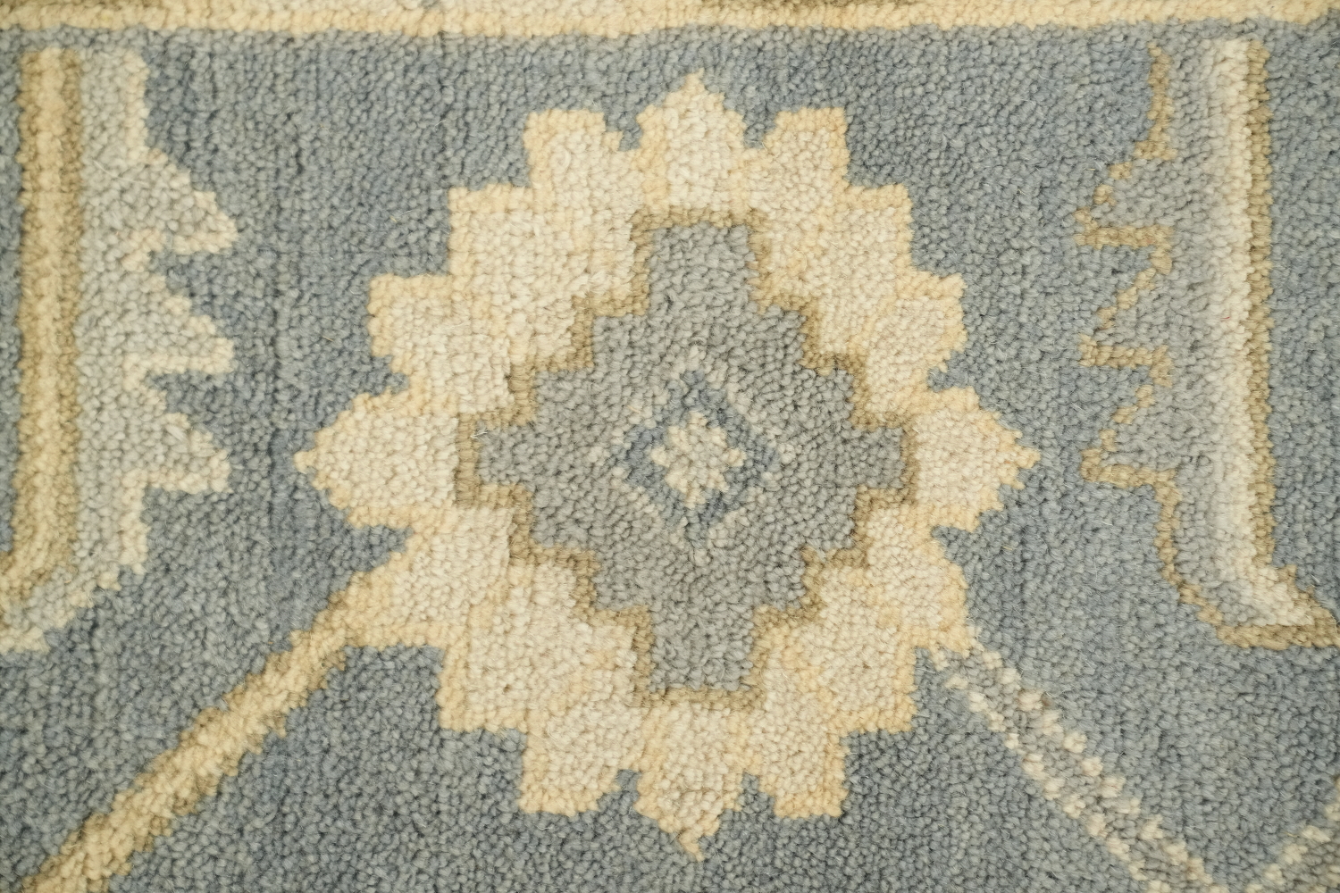 Charming Oushak Wool Area Rug in Soft Hues of Blue and Ivory 8'x10'
