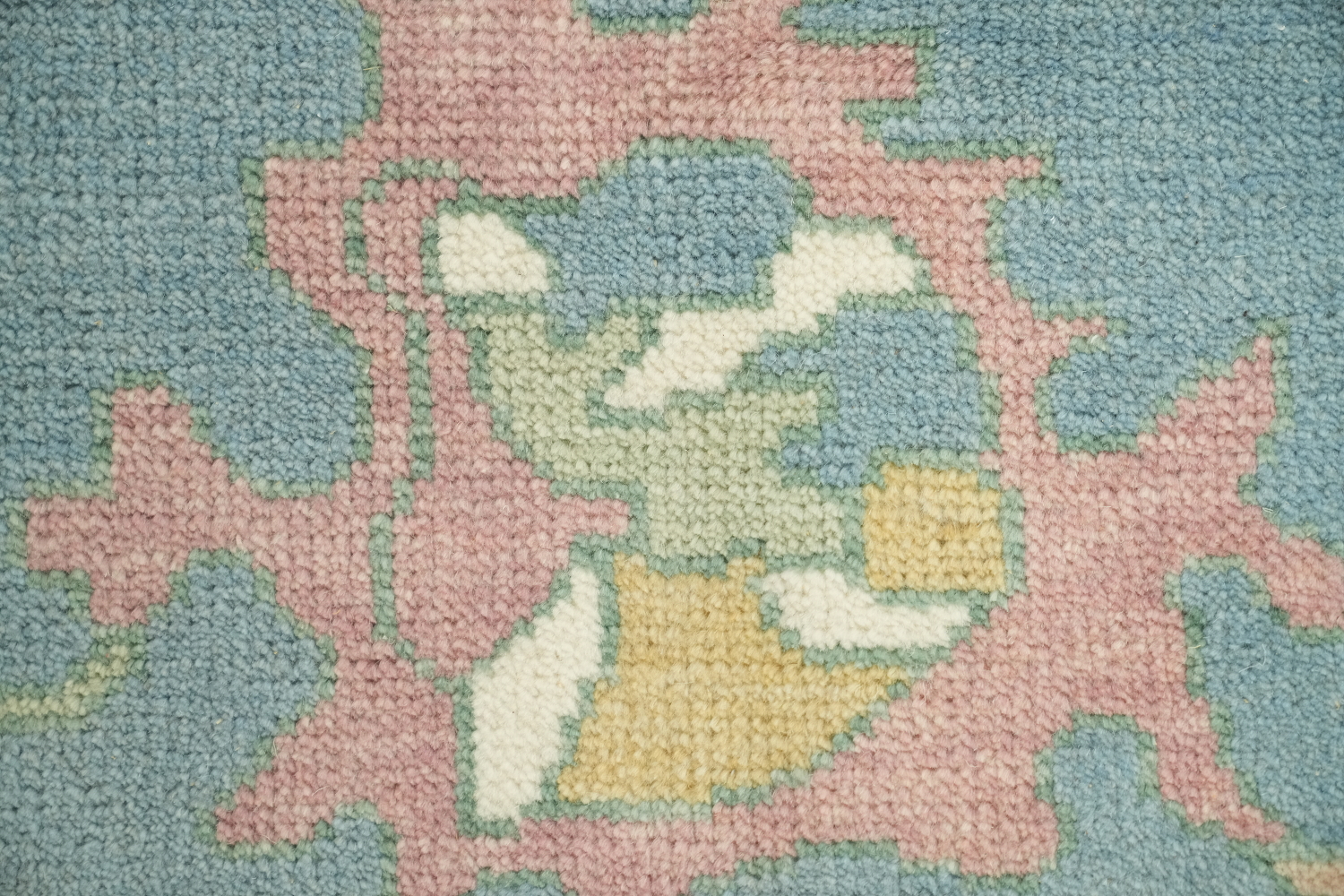 Classic Pastel Patterned Light Blue Oushak Rug for a Graceful Living Space 8'x10'