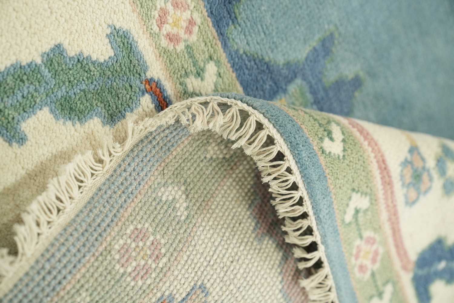 Classic Pastel Patterned Light Blue Oushak Rug for a Graceful Living Space 8'x10'