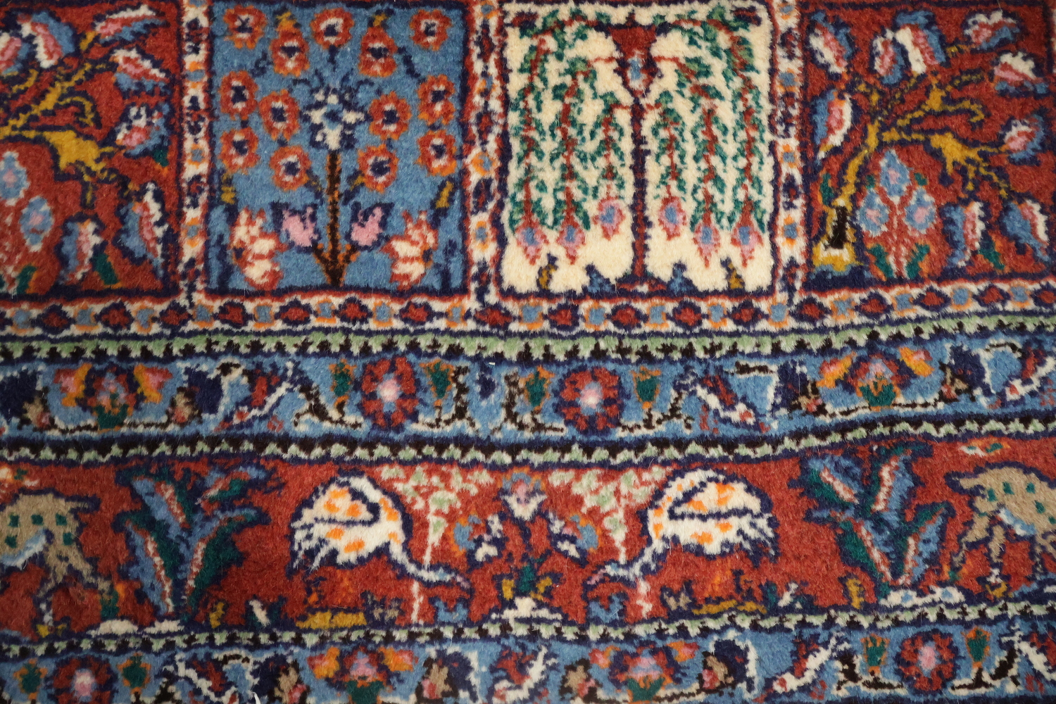 Antique Top Quality Wool Bakhtiari Persian Rug 3x5