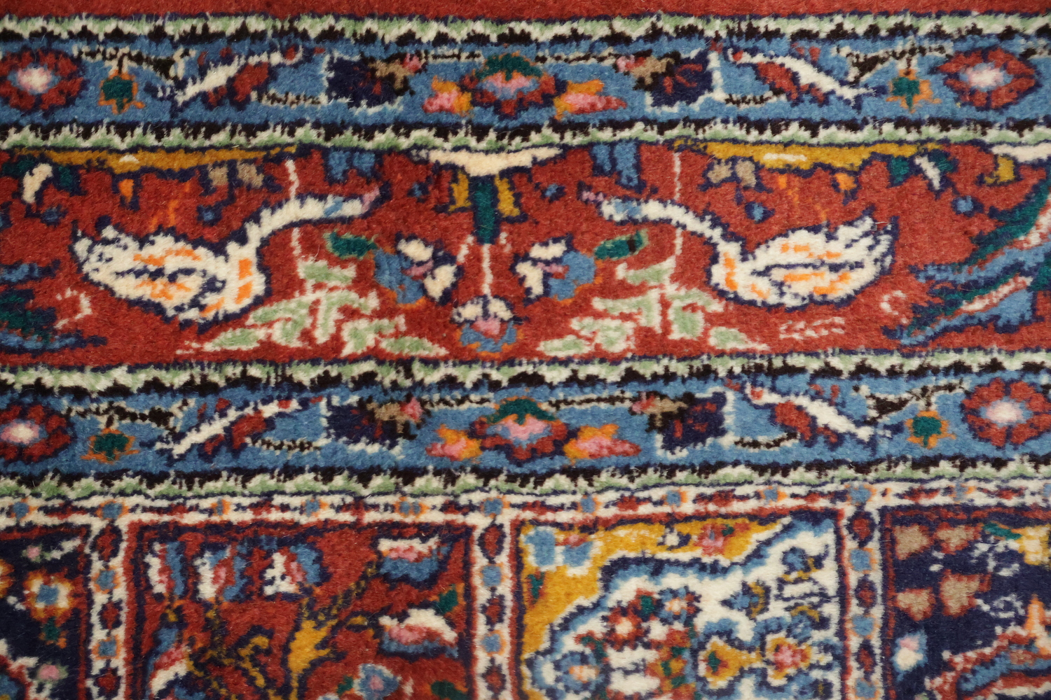 Antique Top Quality Wool Bakhtiari Persian Rug 3x5