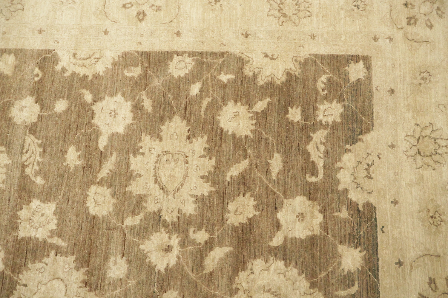 Beige and Brown Traditional Floral Oushak Turkish Wool Rug 8'x11'