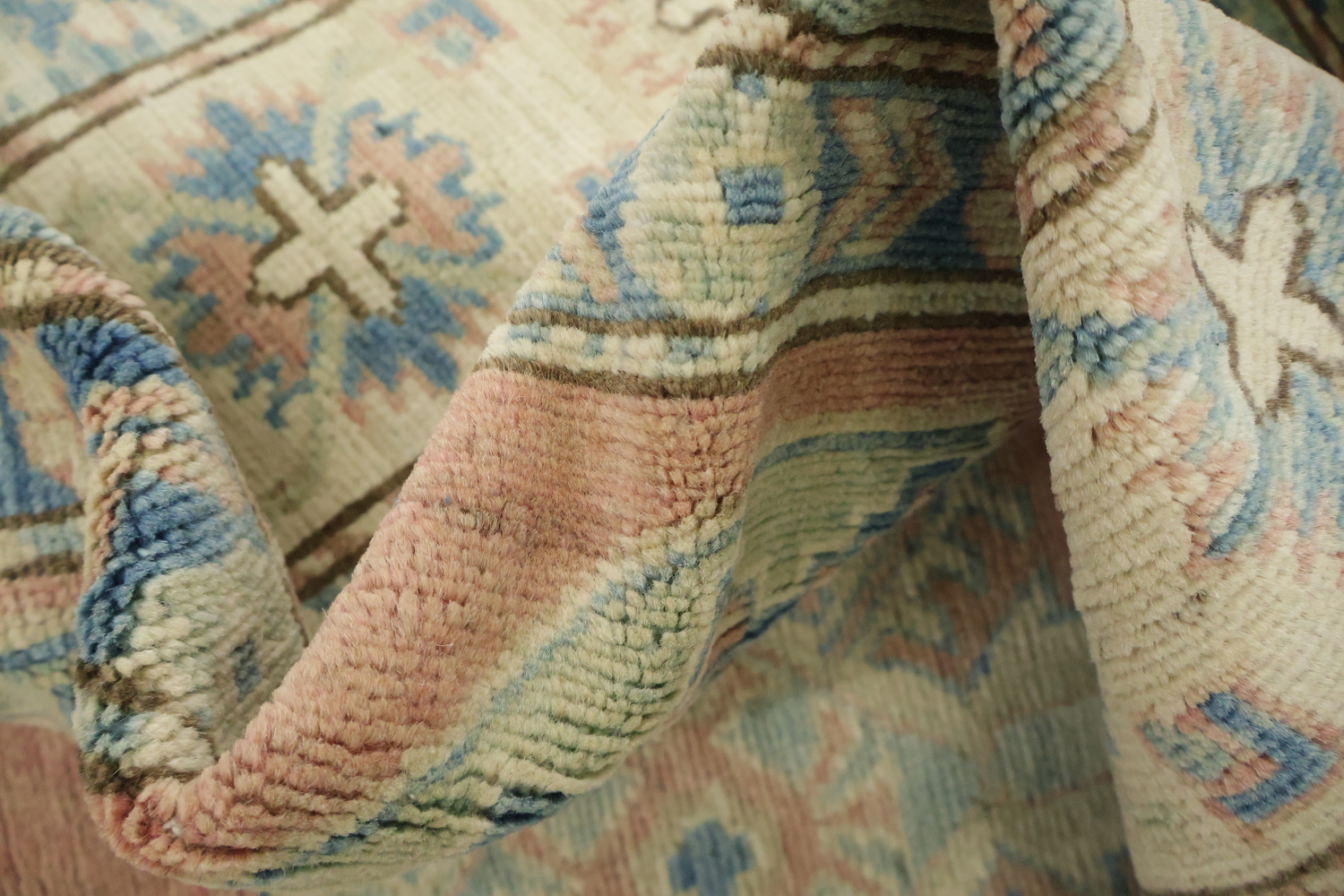 Elegant Peach and Blue Traditional Patterned Kazak Area Rug 8'x11'