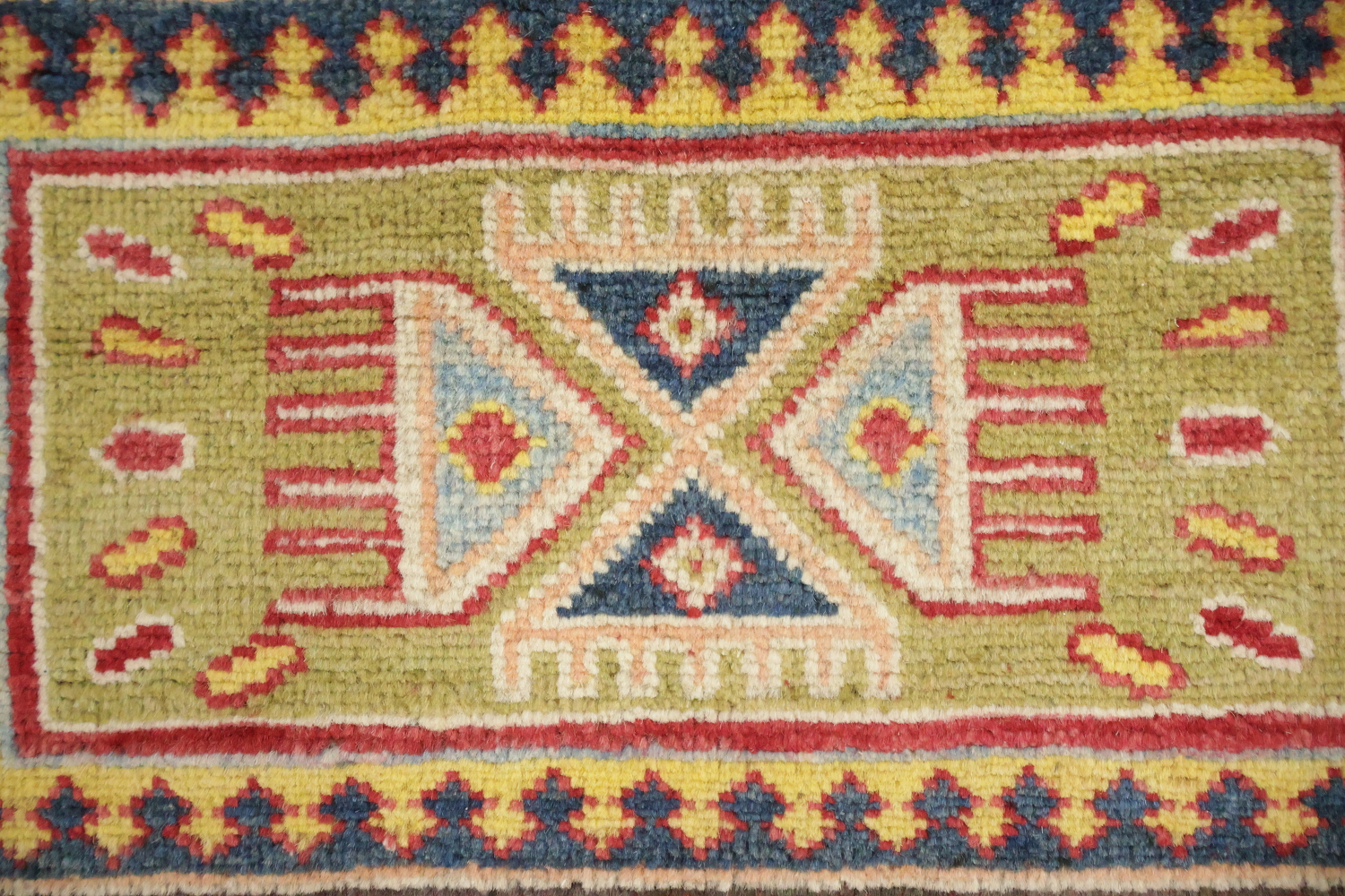 Luxurious Handmade Kazak Wool Rug with Vibrant Red and Beige Tones 9x12