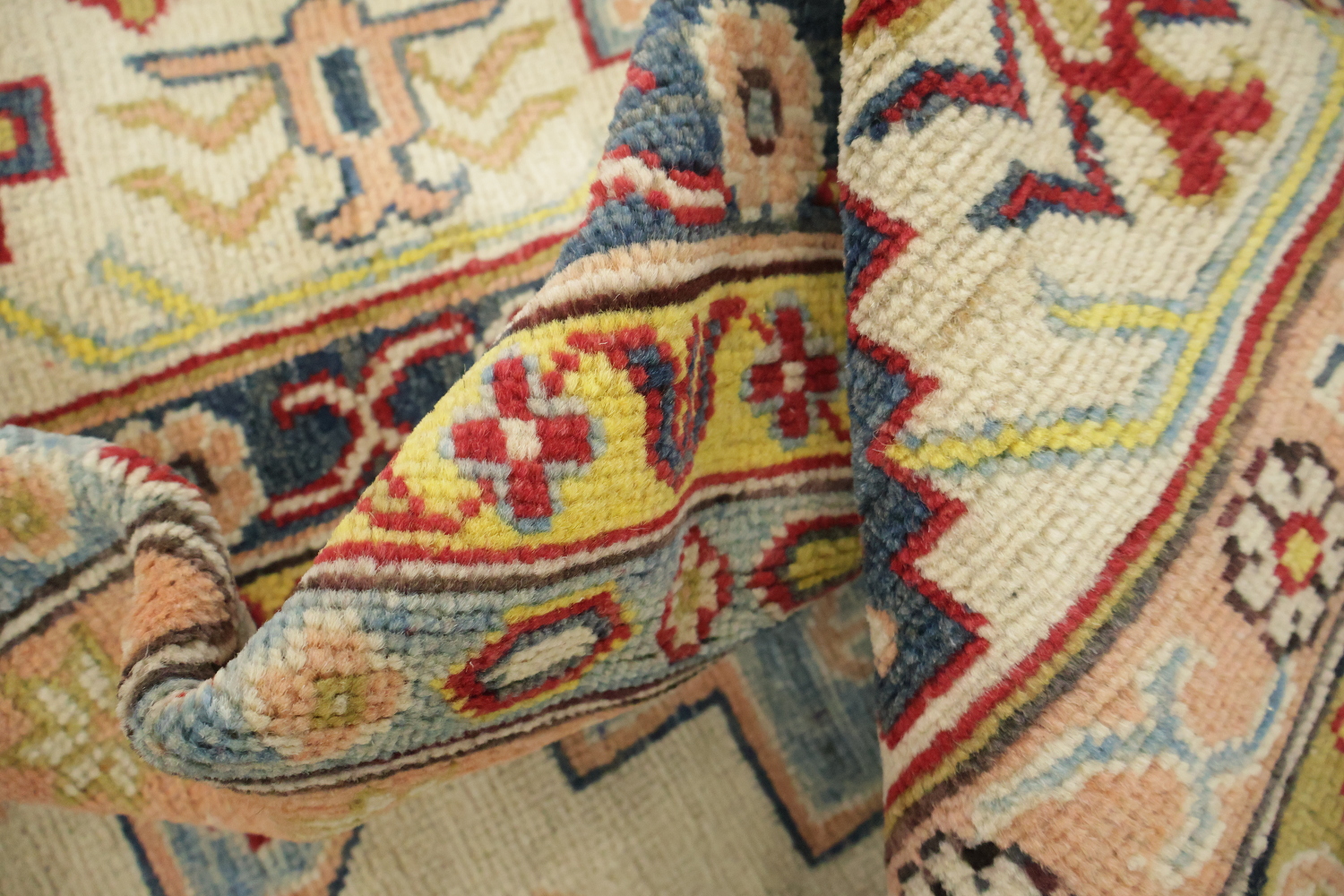 Luxurious Handmade Kazak Wool Rug with Vibrant Red and Beige Tones 9x12