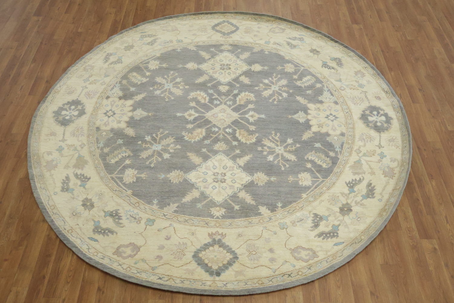 Sophisticated Grays and Creams Oushak Turkish Round Rug 8'x8'