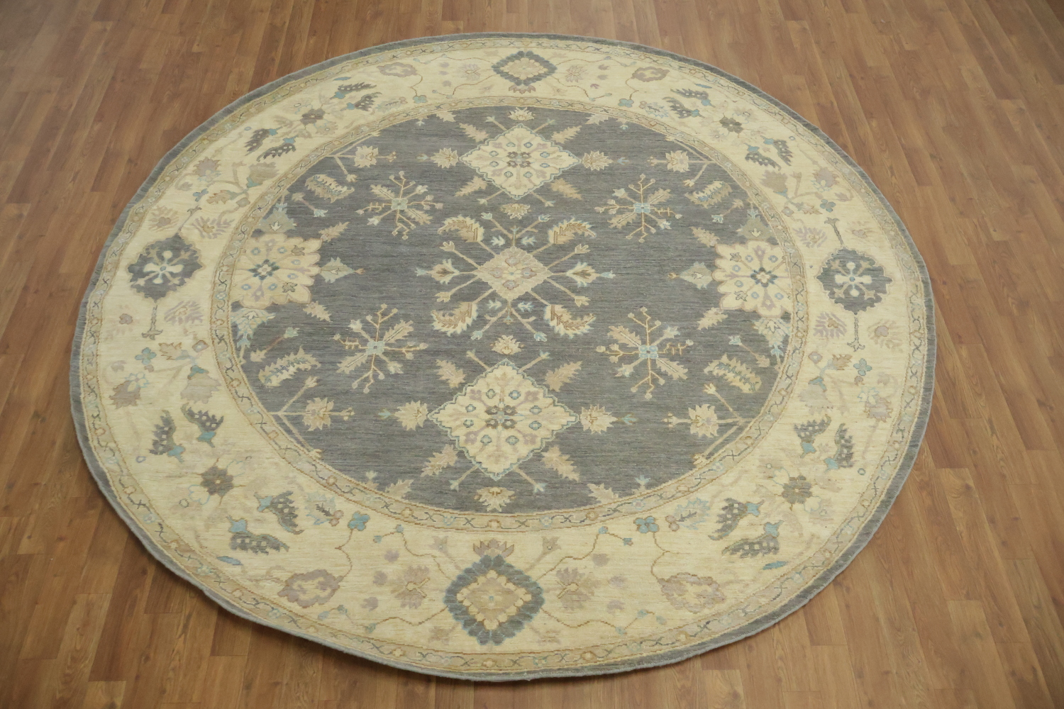 Sophisticated Grays and Creams Oushak Turkish Round Rug 8'x8'