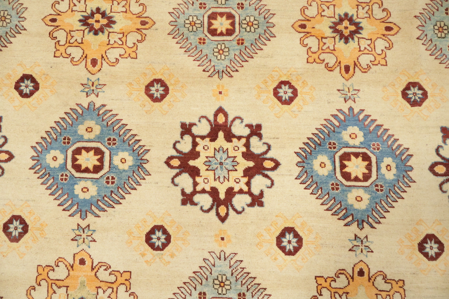 Beige and Blue Vintage Style Rug with Intricate Patterns 8'x10'