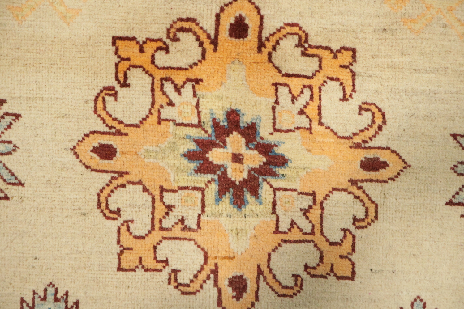 Beige and Blue Vintage Style Rug with Intricate Patterns 8'x10'