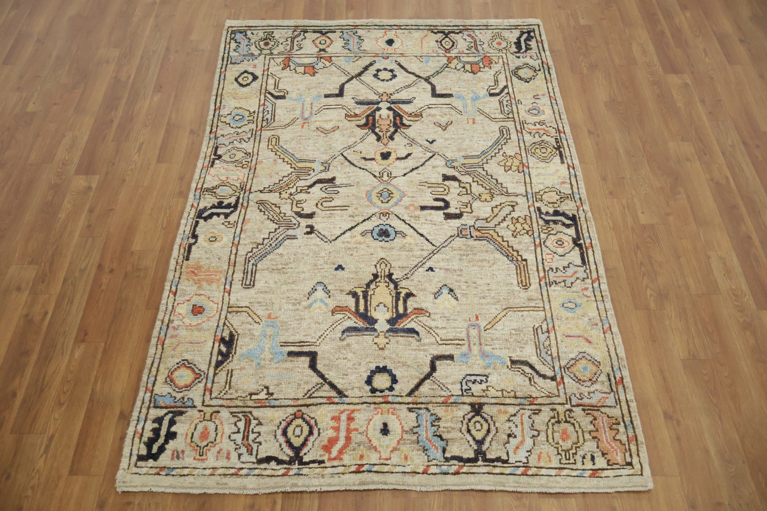 Traditional Oushak Wool Rug 4x6