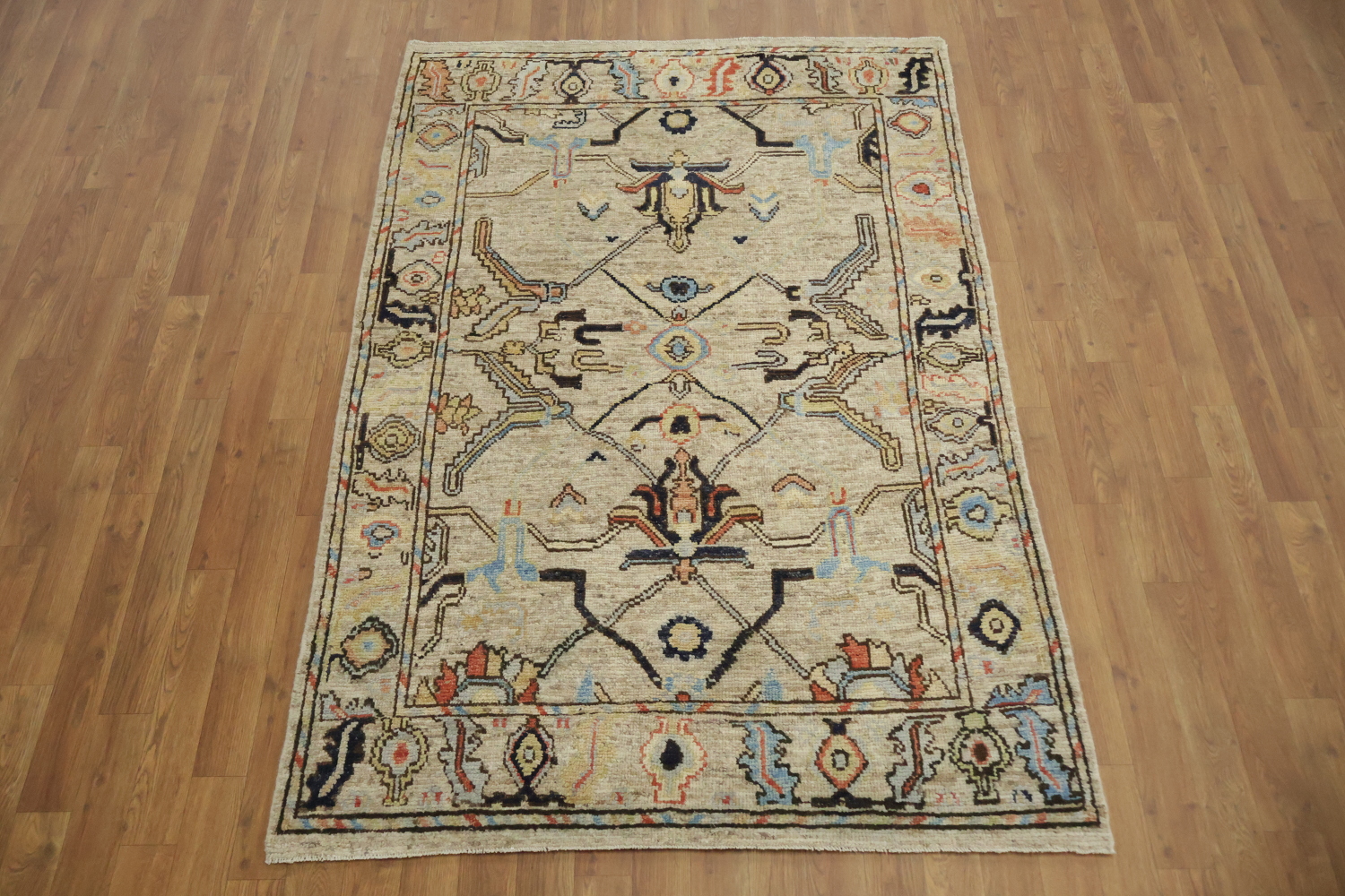Traditional Oushak Wool Rug 4x6