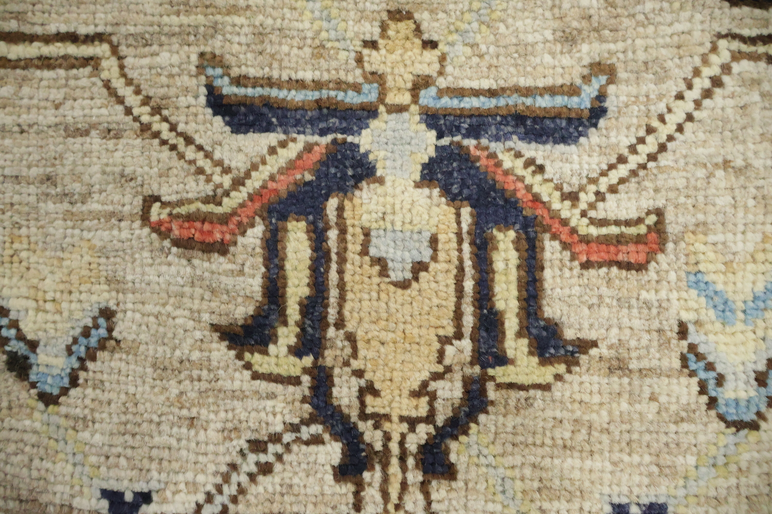 Traditional Oushak Wool Rug 4x6