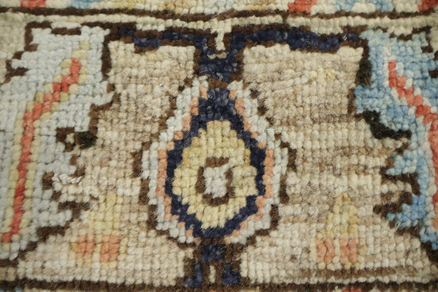 Traditional Oushak Wool Rug 4x6