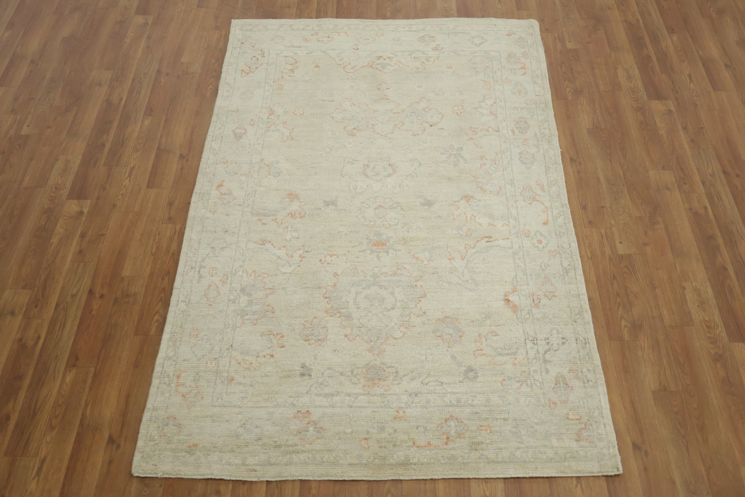 Traditional Oushak Wool Rug 4x6