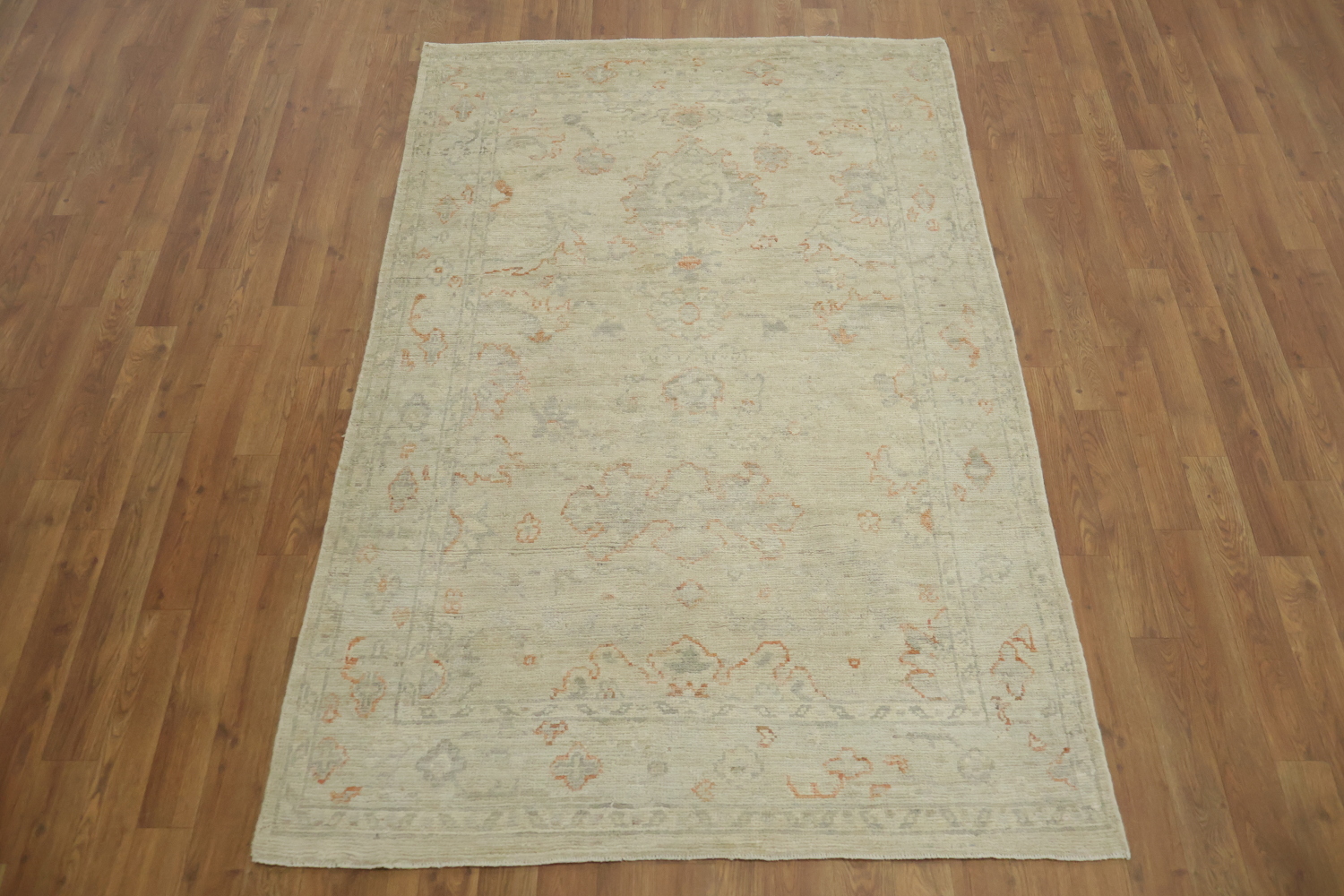 Traditional Oushak Wool Rug 4x6