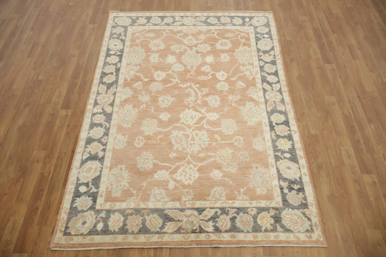 Traditional Oushak Wool Rug 5x7