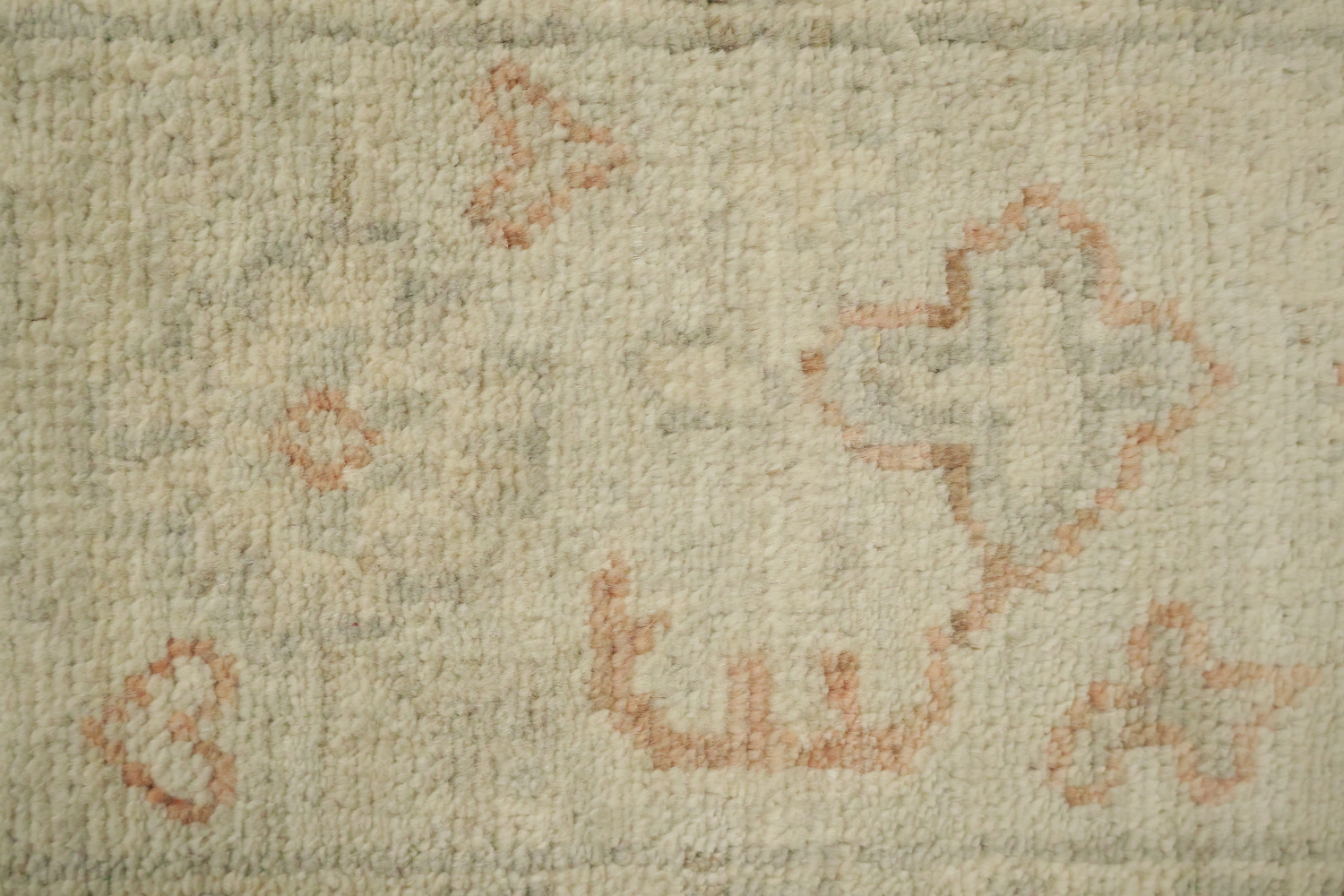 Traditional Oushak Wool Area Rug 5x8