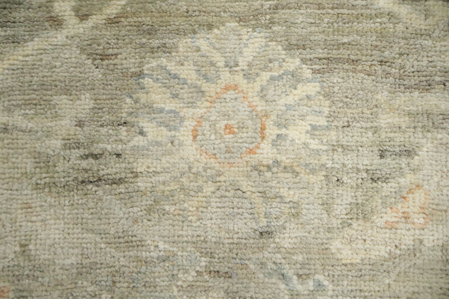 Traditional Oushak Rug 4x6