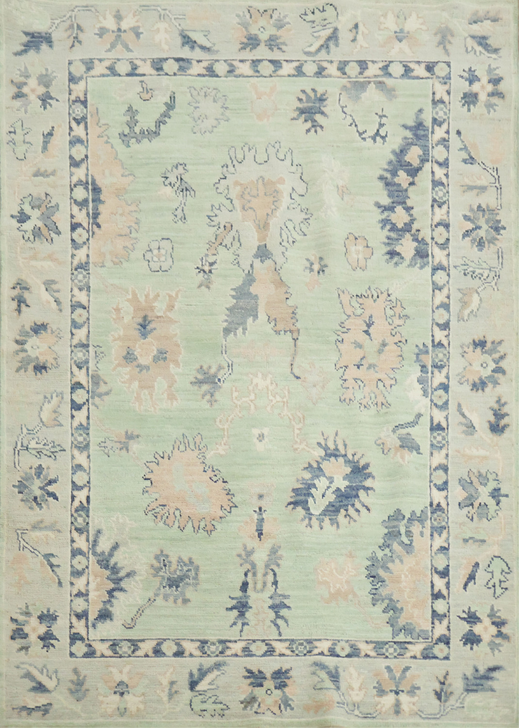Traditional Oushak Wool Rug 4x6