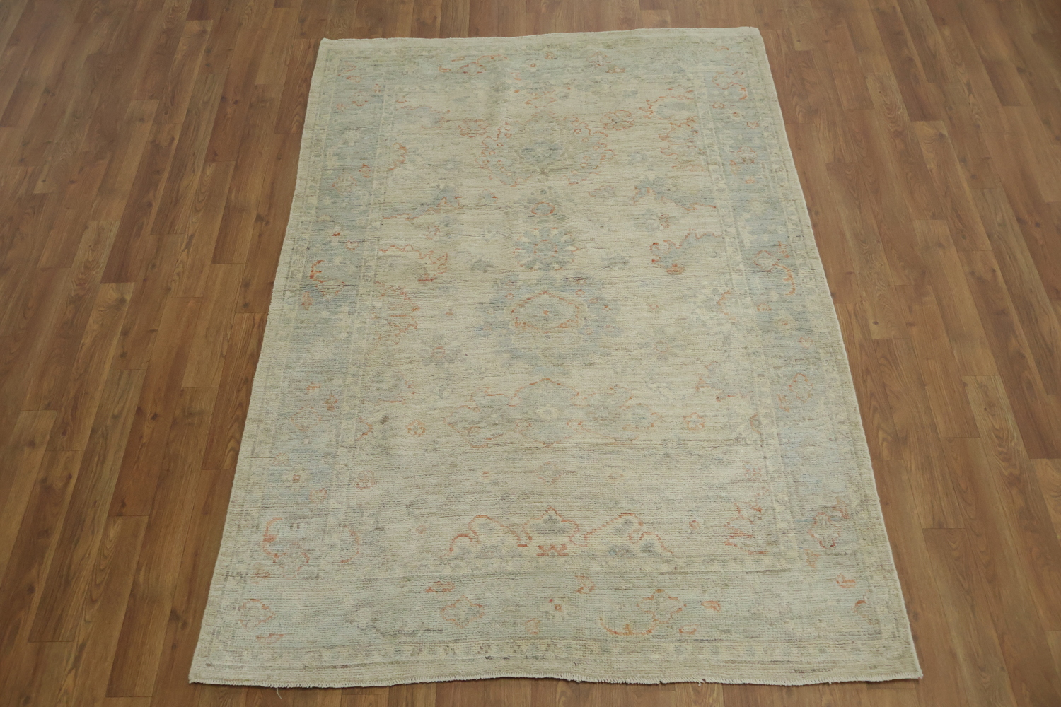 Traditional Oushak Wool Rug 4x6