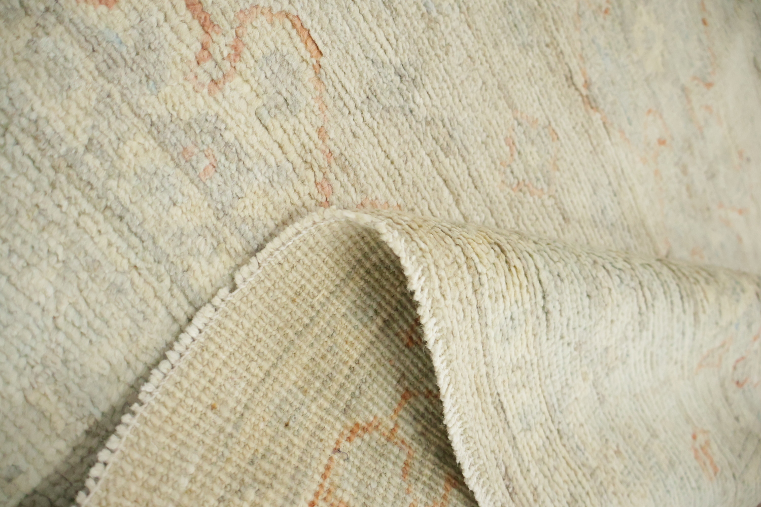 Traditional Oushak Wool Rug 4x6