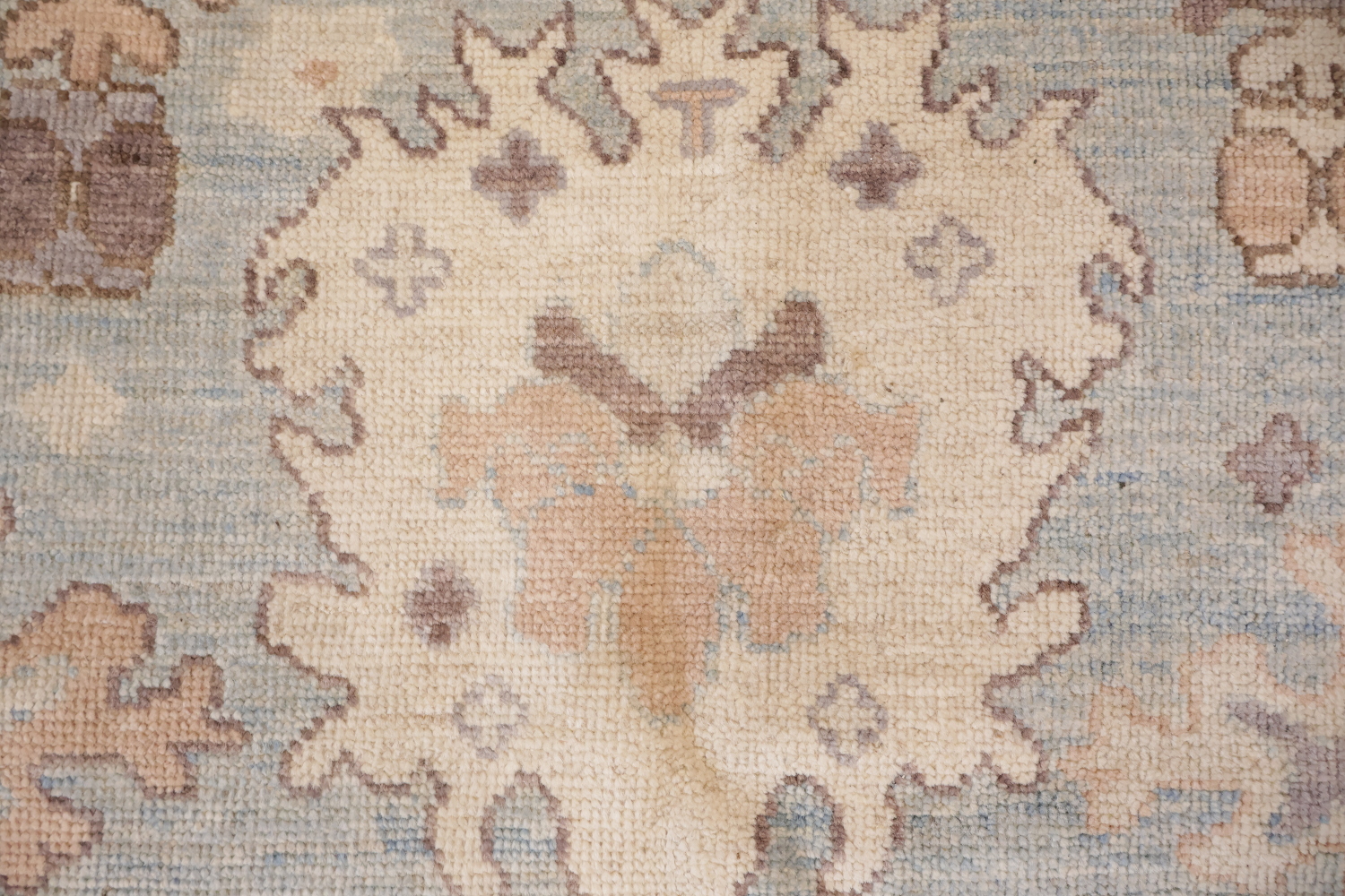 Artisan Crafted Grey Oriental Wool Oushak Rug Featuring Classic Floral Motifs 8x10