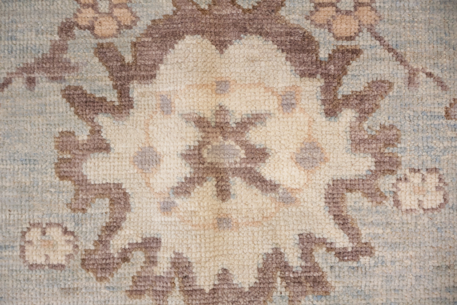 Artisan Crafted Grey Oriental Wool Oushak Rug Featuring Classic Floral Motifs 8x10