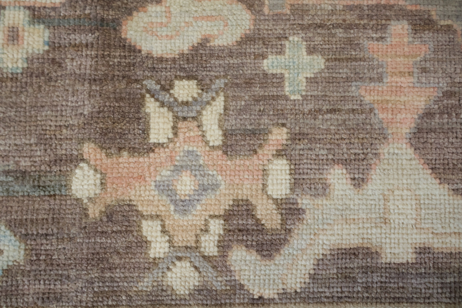 Artisan Crafted Grey Oriental Wool Oushak Rug Featuring Classic Floral Motifs 8x10